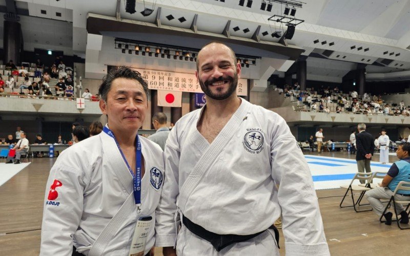 Koga Sensei e Fabrício Bertoluci, em final no Japão