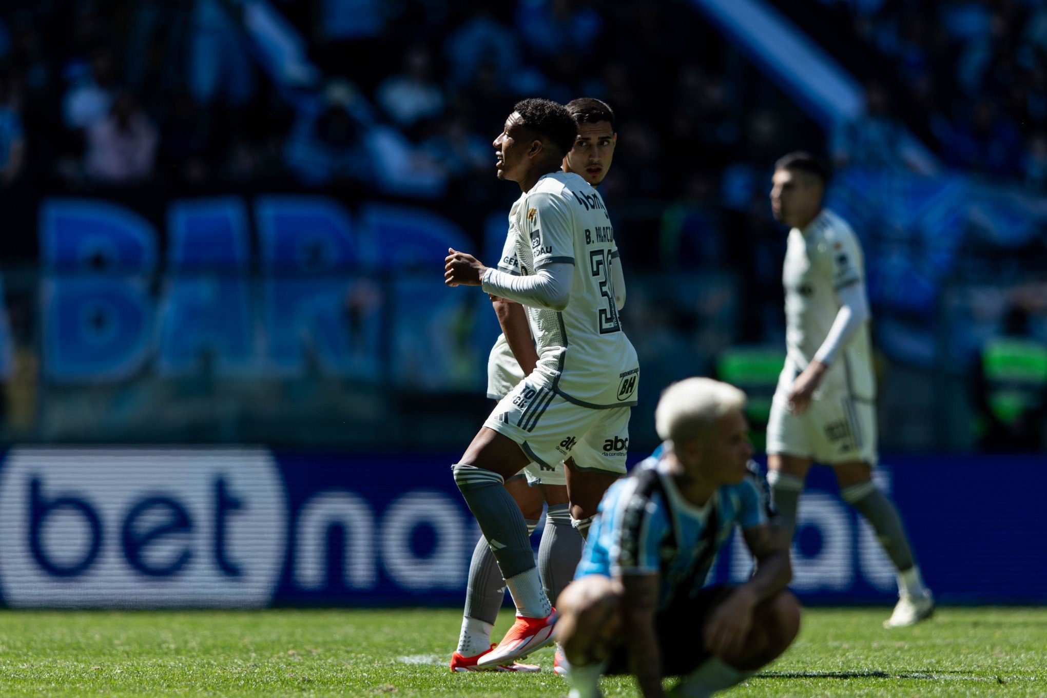 VÍDEO: Nando Gross critica elenco do Grêmio em derrota para o Atlético Mineiro