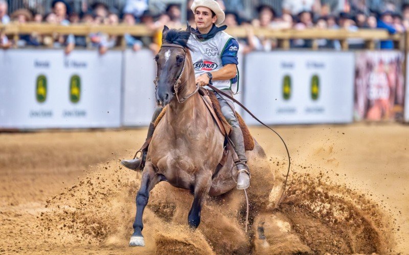 A grande final consagrou a égua Capanegra Doña Guinda-TE da Cabanha Capanegra, de Dom Pedrito (RS), de Fernando Pons