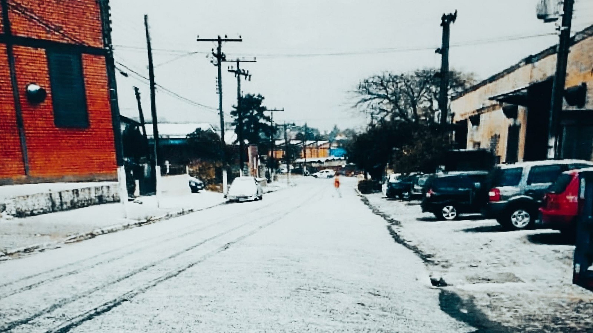 NEVE EM NOVO HAMBURGO: Há 18 anos, neve era registrada em diversos pontos da cidade; relembre