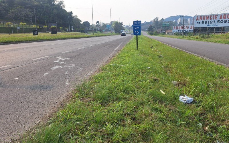 Estudante foi derrubada da moto e baleada na RS-239 por dois bandidos que estavam em uma moto Hornet escura | abc+