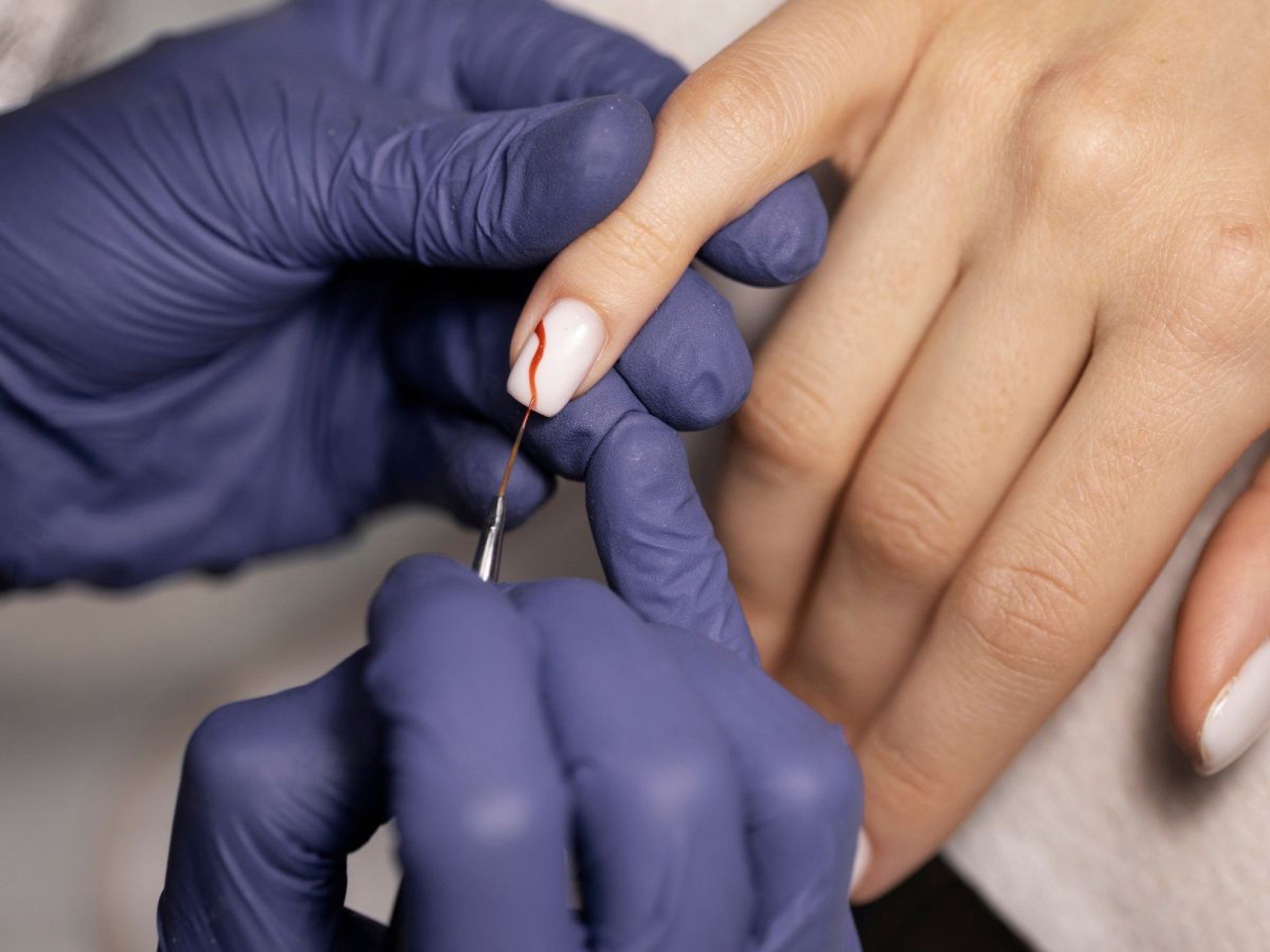 Ama alongamento de unhas? Você precisa ler estas dicas de dermatologistas