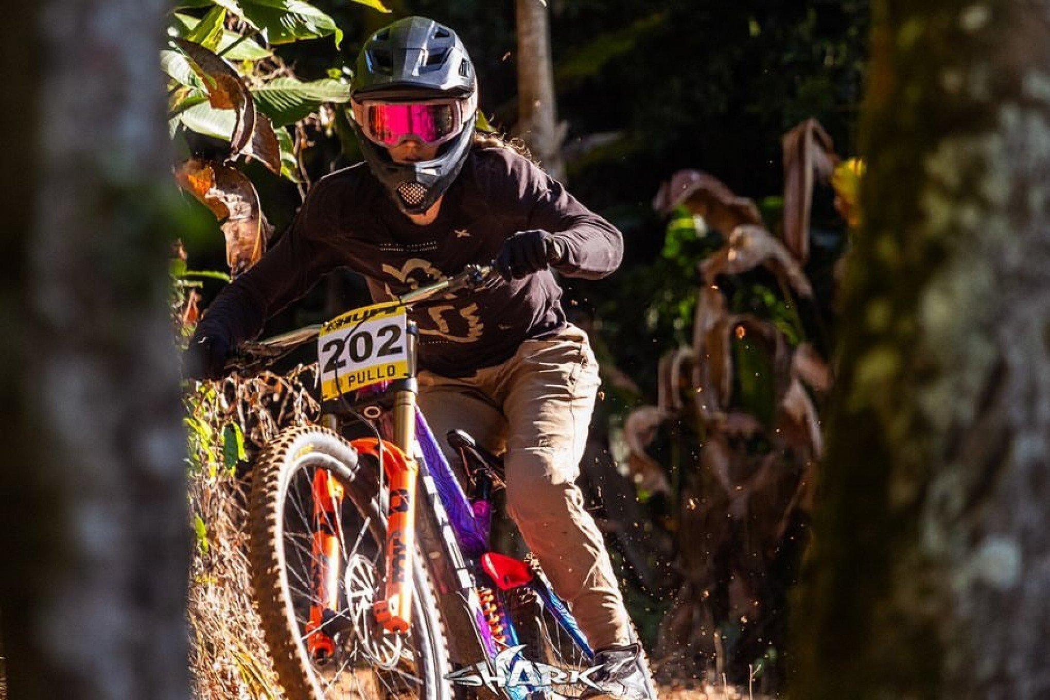 "Eu não podia perder essa oportunidade": Estanciense supera lesão e disputa Mundial de Downhill