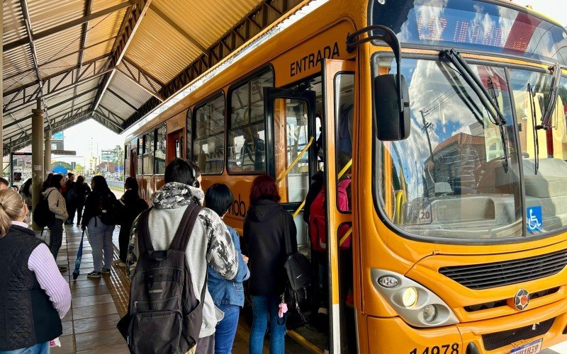 Transporte coletivo em Novo Hamburgo segue frustando usuários. | abc+