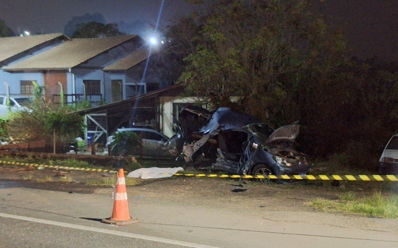 TRÂNSITO: Mulher morre e duas pessoas ficam feridas em acidente na RS-240 | abc+