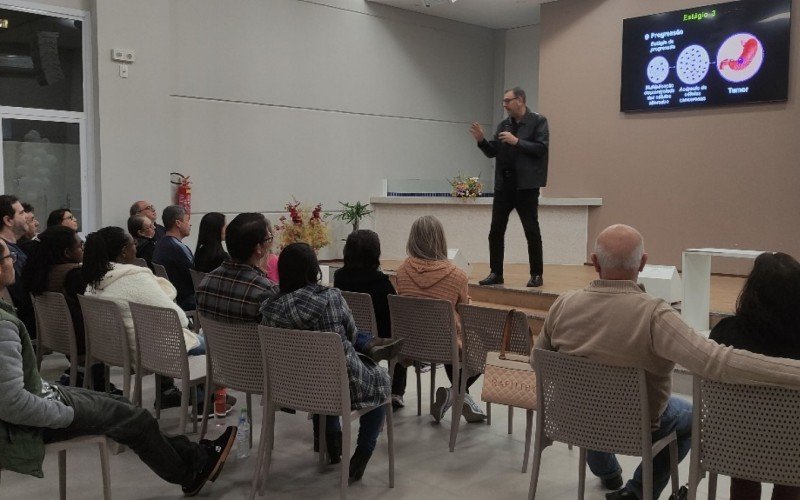 Curso que ajudou centenas de alunos a abandonarem o cigarro completa 15 anos em Novo Hamburgo