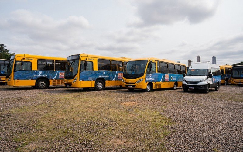 A partir deste sábado (7), município passou a contar com nova empresa para o transporte coletivo e também novo sistema de bilhetagem  