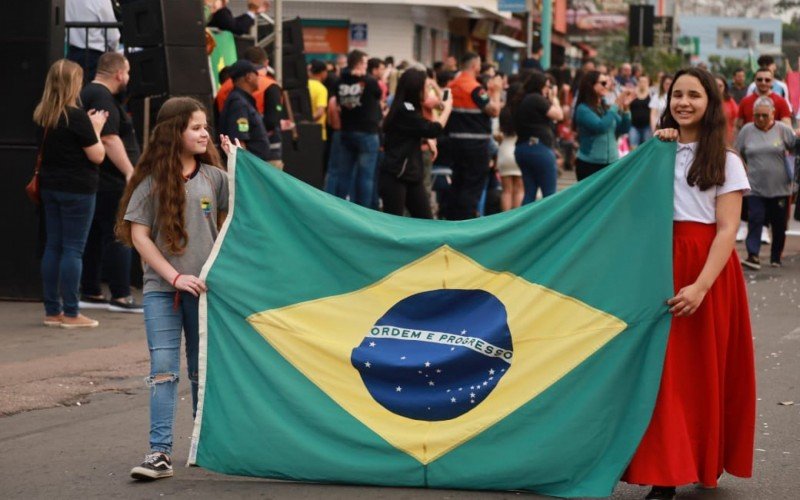 Desfiles da Pátria ocorrem neste domingo em quatro cidades da região