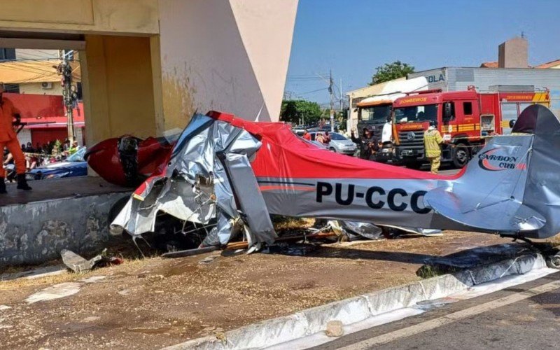 Avião de médico cai em Teresina, Piauí | abc+