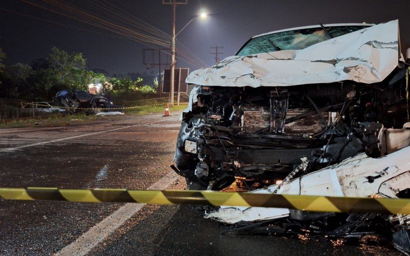 Mulher morre e duas pessoas ficam feridas em acidente na RS-240