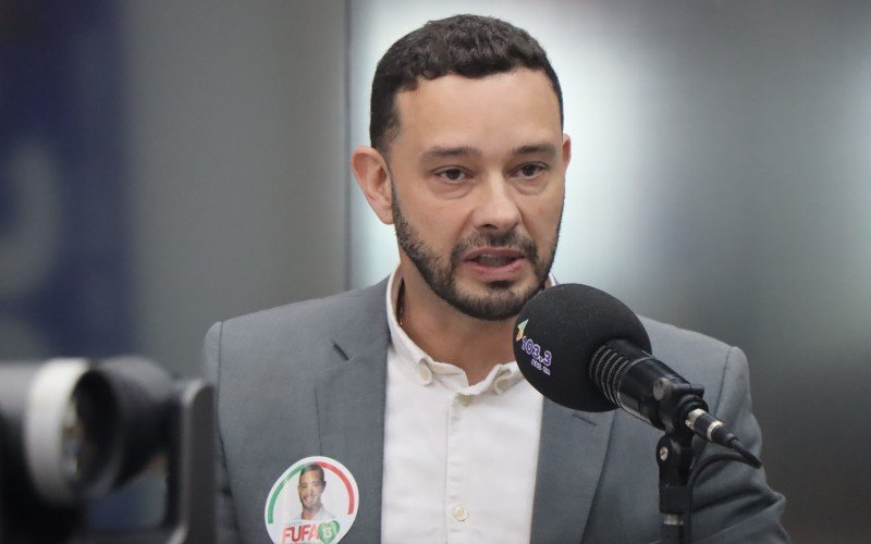 Fufa Azevedo, candidato ao PT à Prefeitura de Novo Hamburgo | abc+
