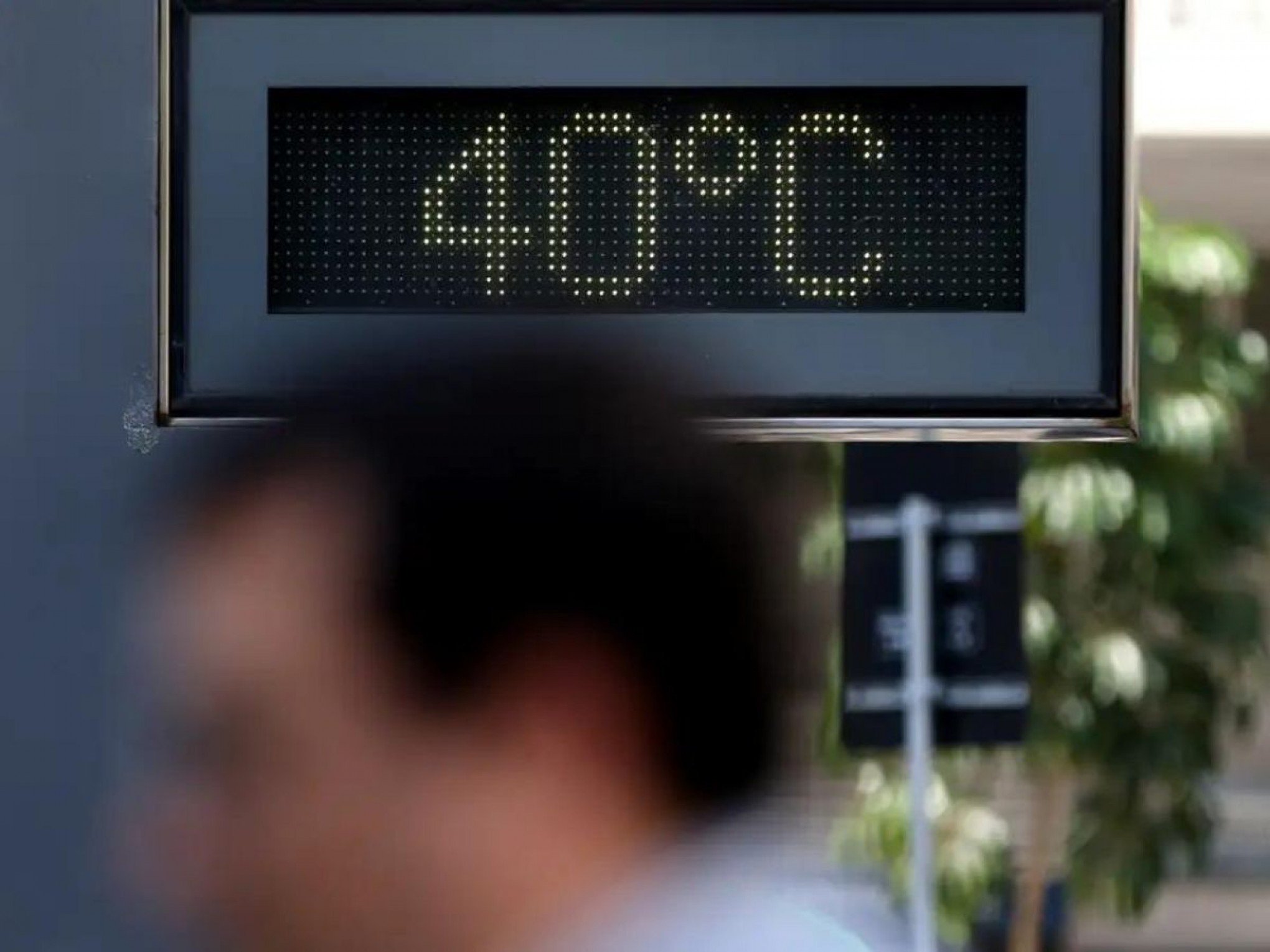 ONDA DE CALOR: Inmet alerta para 5 dias de calor com risco à saúde; RS pode ter até 40°C