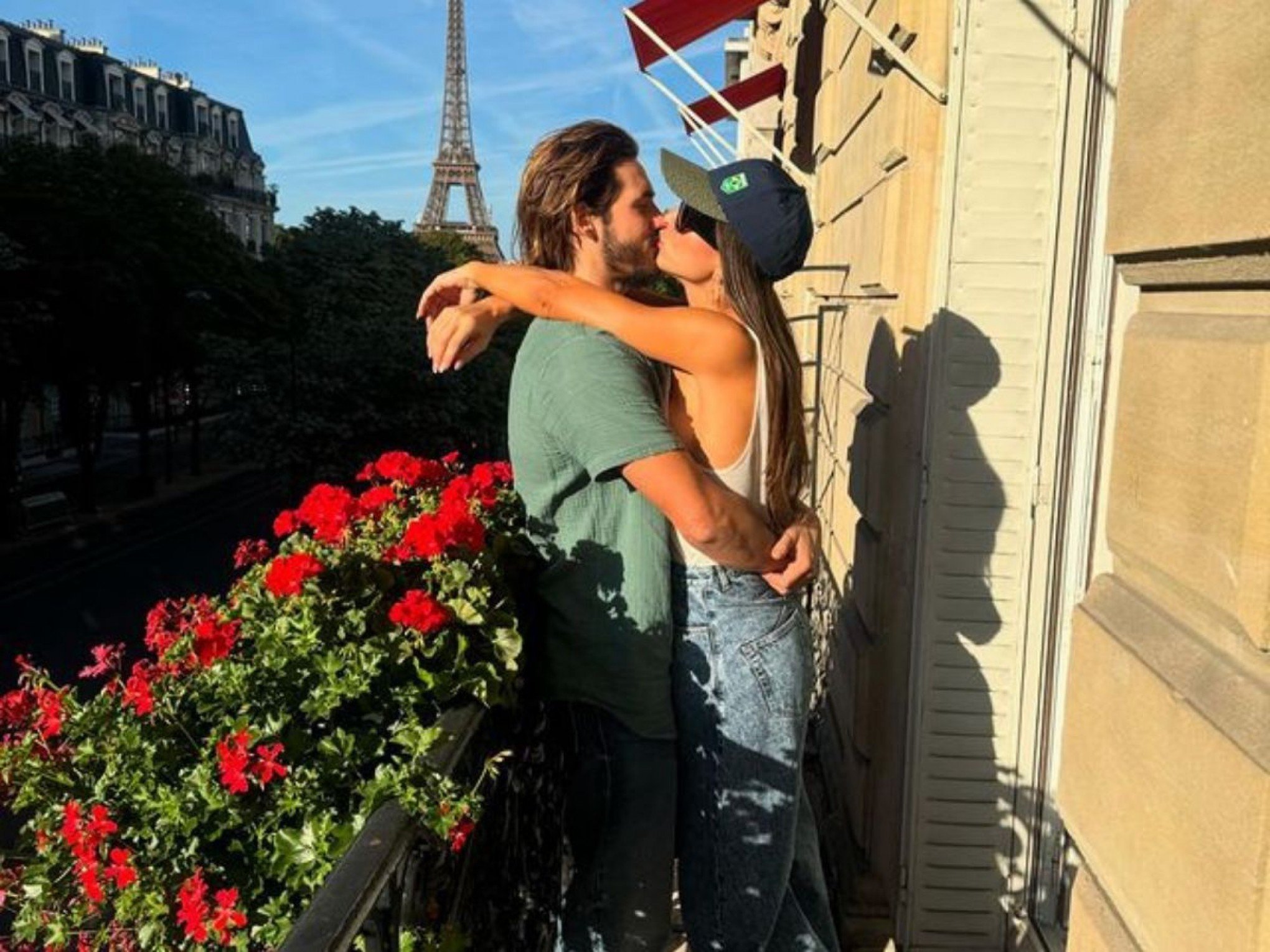 Sabrina Sato e Nicolas Prattes estão à espera do primeiro filho