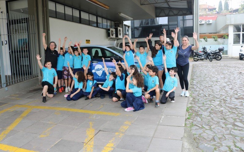 Turma da Escola Municipal de Ensino Fundamental (Emef) Marechal Cândido Rondon, de Estância Velha | abc+