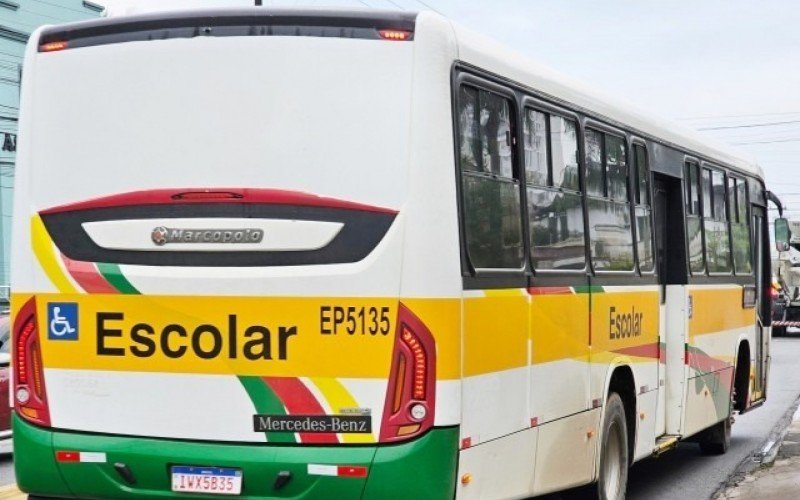 Ao menos quatro ônibus que pertenciam à Hamburguesa foram vistos fazendo transporte escolar em Itajaí, Santa Catarina