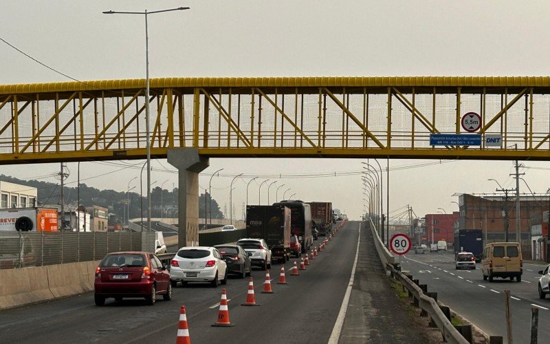 BR-116: Entenda o motivo do estreitamento de pista sobre o viaduto da Scharlau há três semanas | abc+