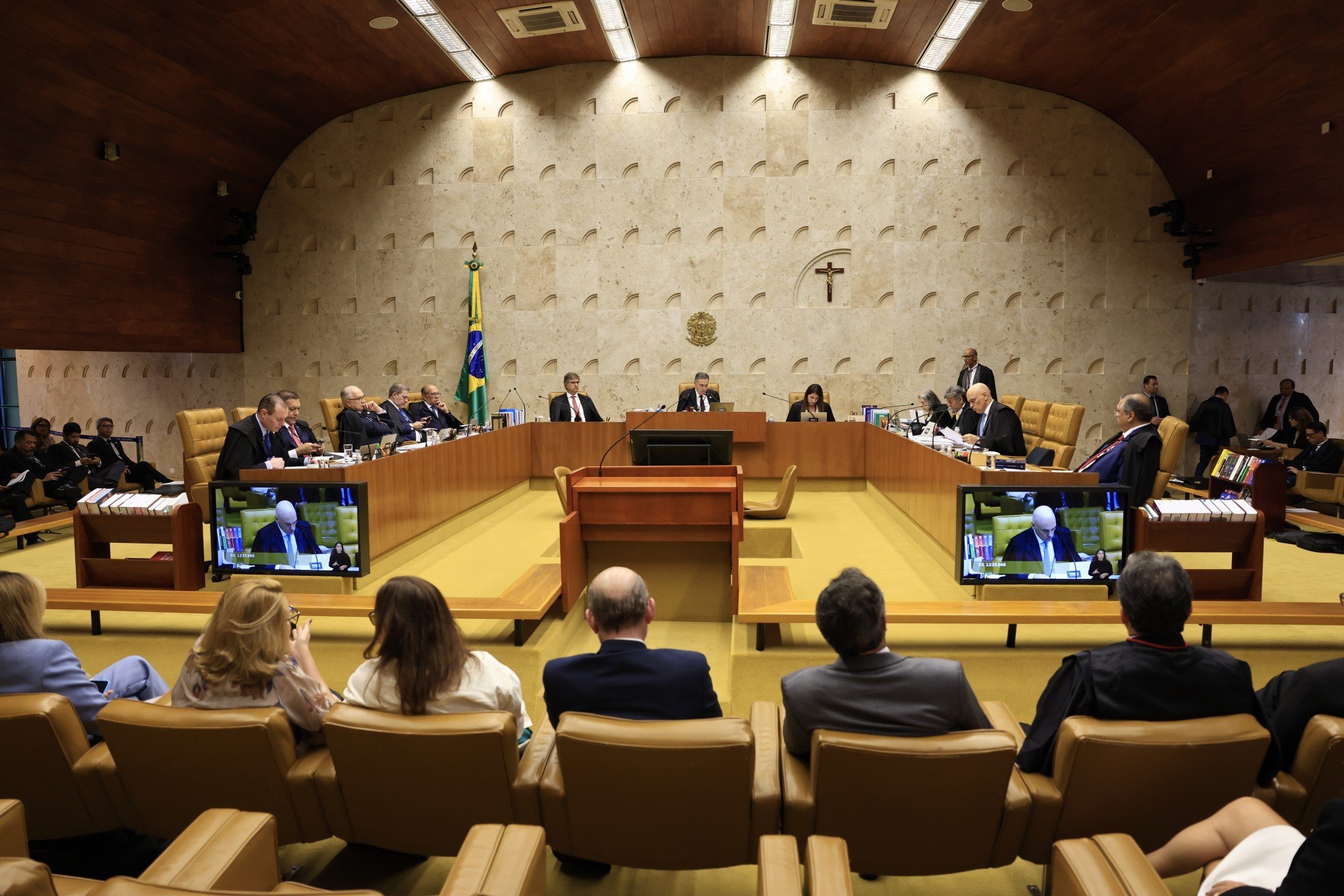 STF começa a julgar ações que podem alterar a Política Antimanicomial | abc+