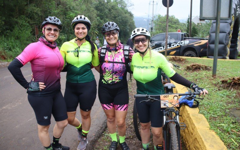 Amigas participam do Brother do Pedal, de Dois Irmãos | abc+