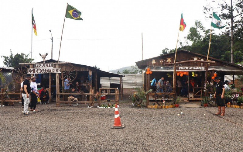 Amigos do piquete Os Bagaceiros organizaram uma competição de bocha