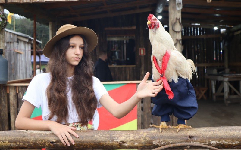 Yasmin foi quem nomeu o animal de estimação