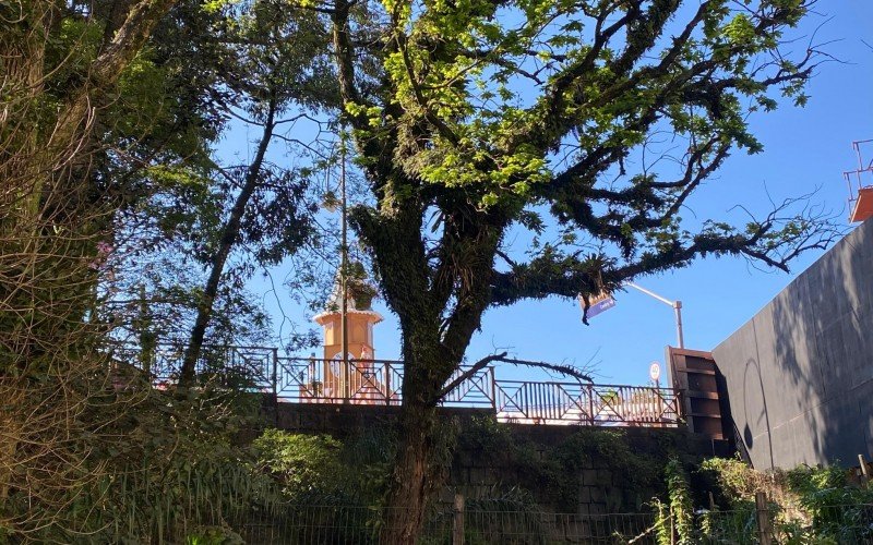 Céu azul volta a brilhar em Gramado após dias de fumaça