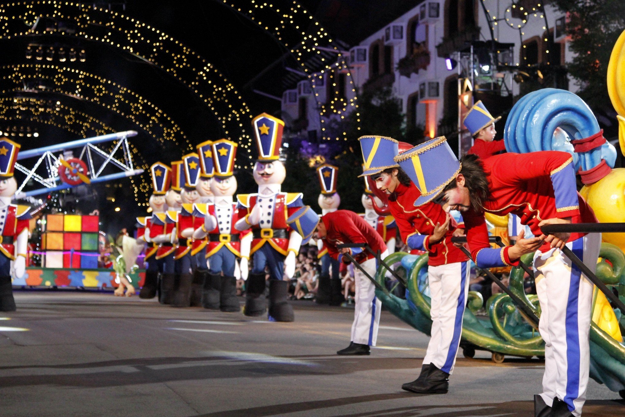 NATAL LUZ: Com retorno ao Centro de Gramado, veja as novidades do Grande Desfile de Natal