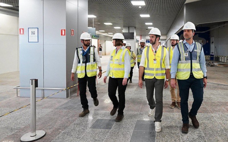 Eduardo Leite faz vistoria no Aeroporto Salgado Filho