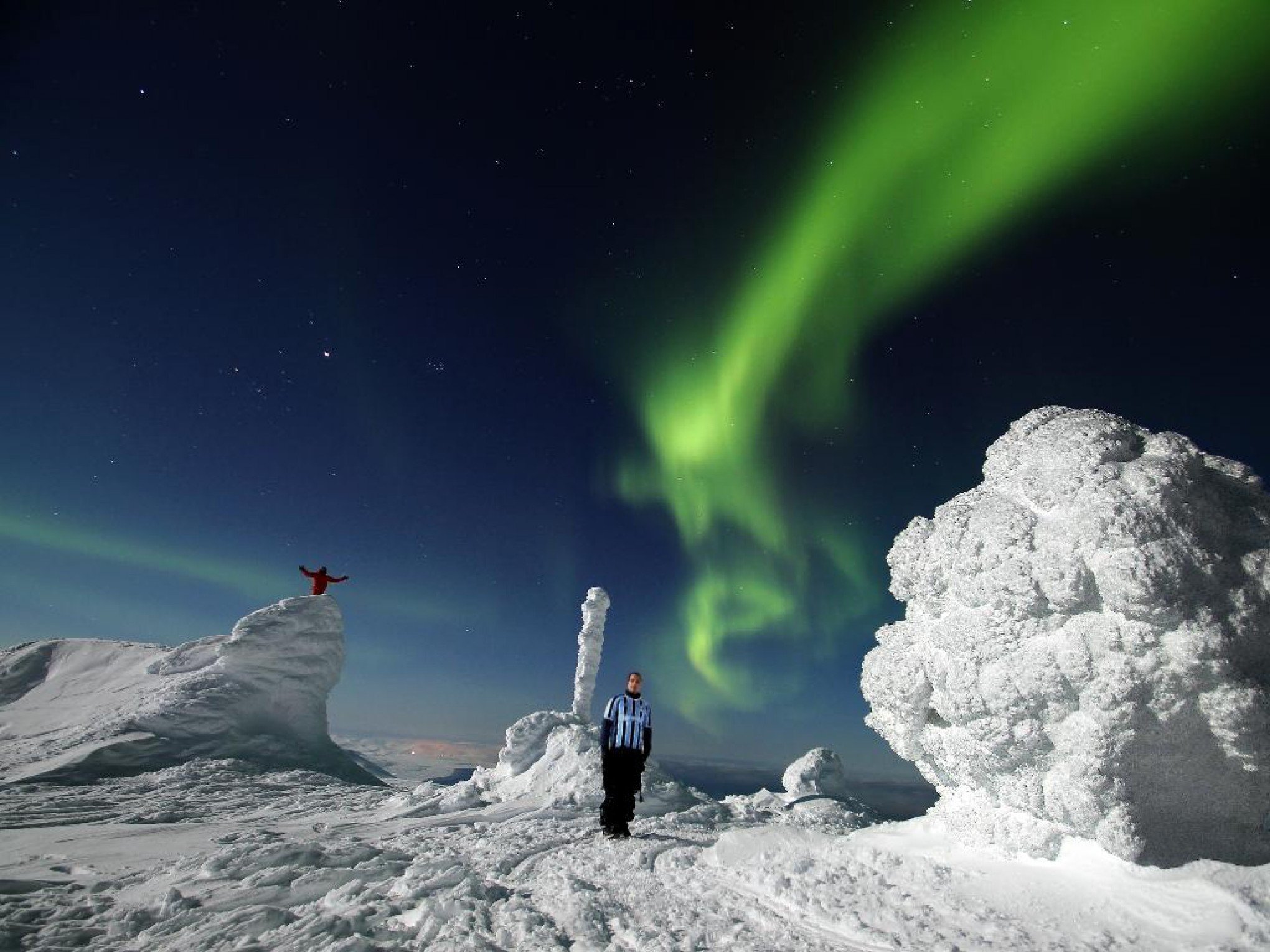 "Falo como se eu ainda estivesse no Rio Grande do Sul": Gaúcho muda para o Ártico e vê aurora boreal no quintal de casa