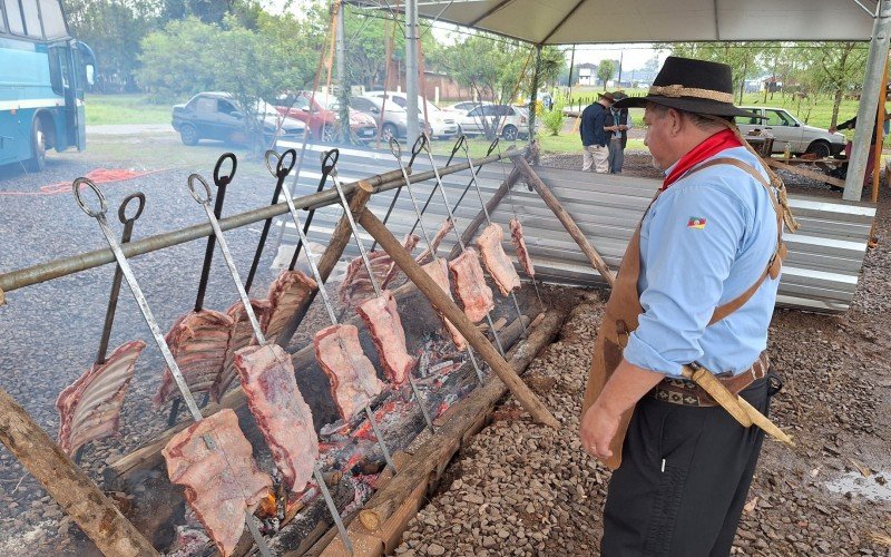 Costelão na vala em Campo Bom