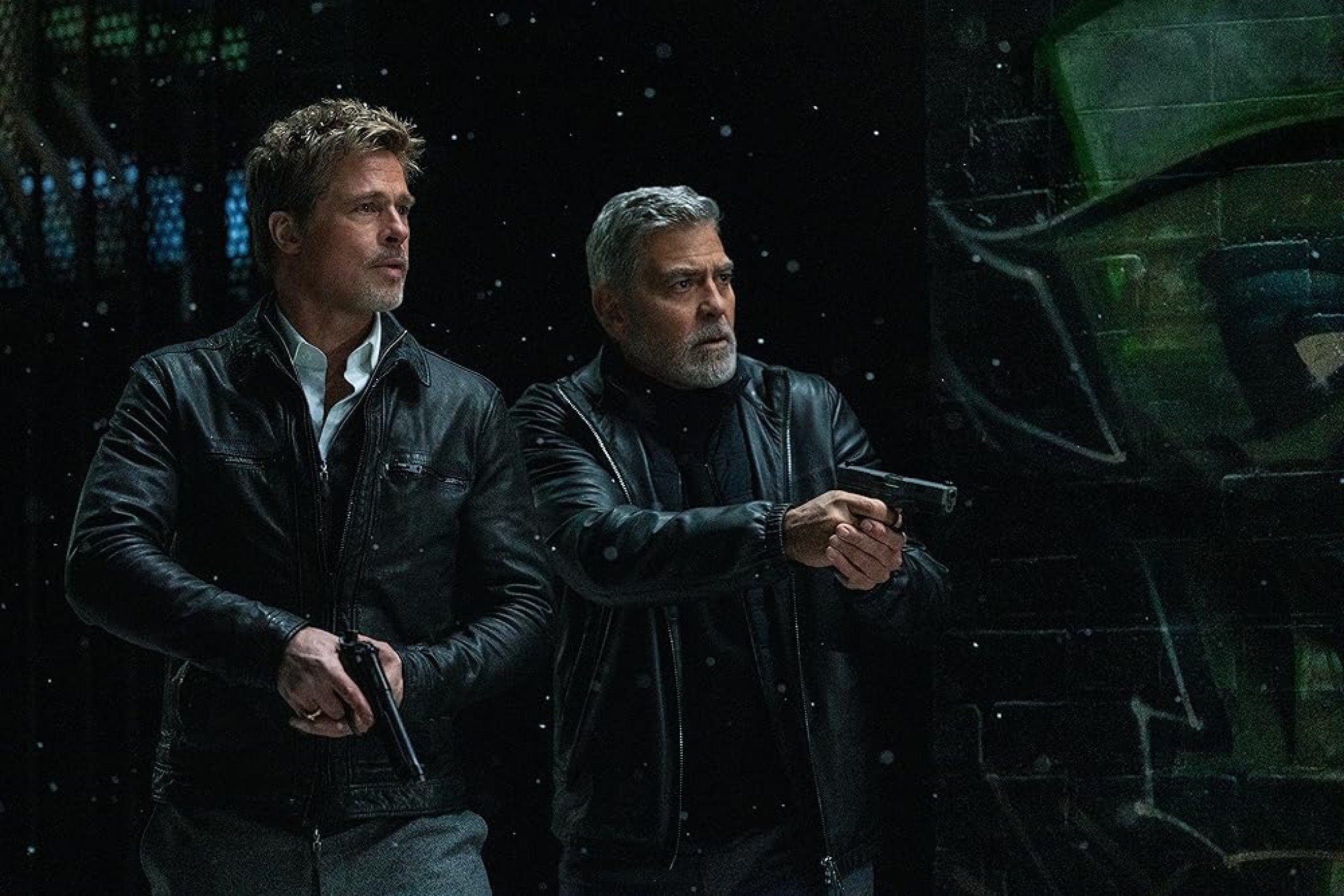 LOBOS: Filme com Brad Pitt e George Clooney faz história em plataforma de streaming