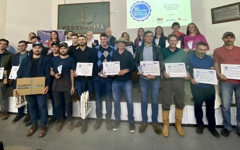 3º Prêmio Referência Leiteira reconheceu propriedades do Rio Grande do Sul durante a 47ª Expointer | abc+