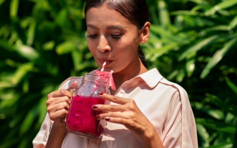 Suco de beterraba auxilia na saúde cardíaca de mulheres pós-menopausa, dizem pesquisadores | abc+