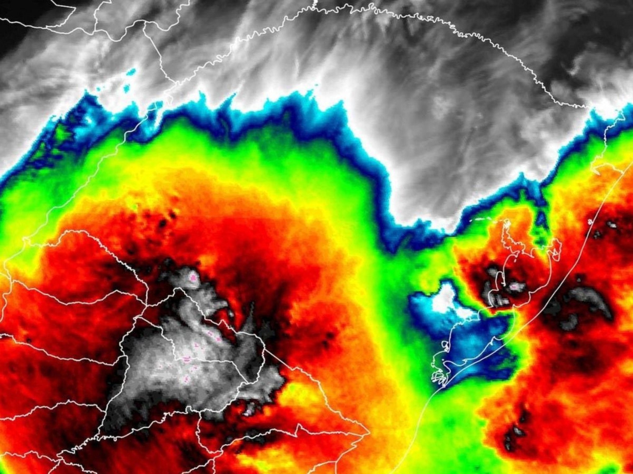 PREVISÃO DO TEMPO: Imagem de satélite mostra fortes áreas de instabilidade sobre o Rio Grande do Sul