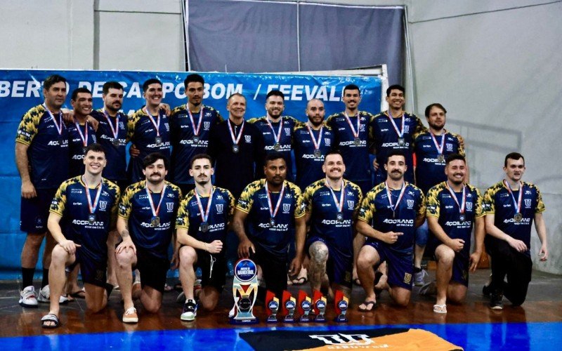 Time masculino da HandUFSM, de Santa Maria, foi o campeão do Aberto | abc+