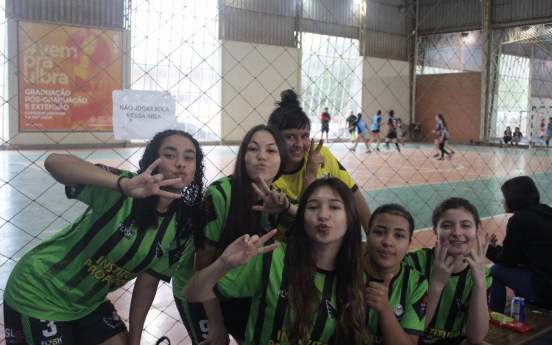 As estudantes da Escola Municipal Paulo Freire já participaram várias vezes das competições