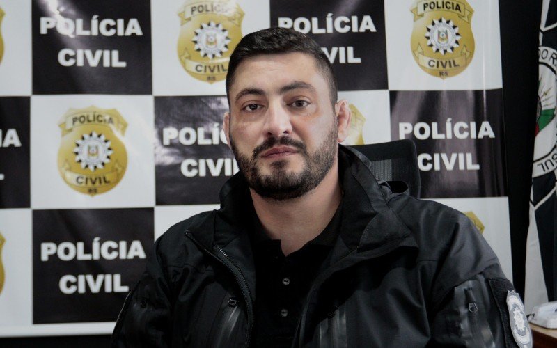 O delegado Maurício Barison coordena a apuração de caso chocante de estupro de vulnerável em Canoas | abc+
