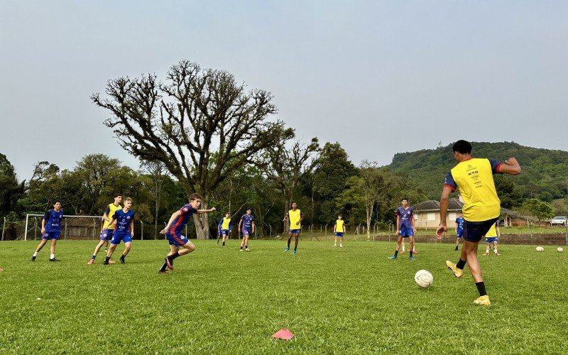 Equipe do Gramadense se prepara para as disputas