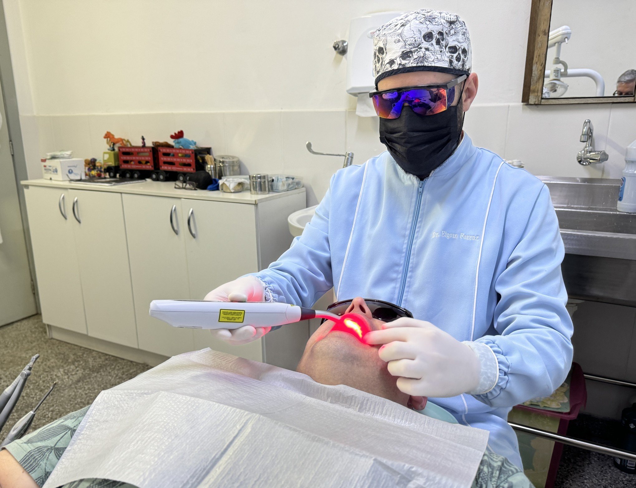 Tratamento odontológico a laser é oferecido em unidades básicas de saúde de Sapucaia