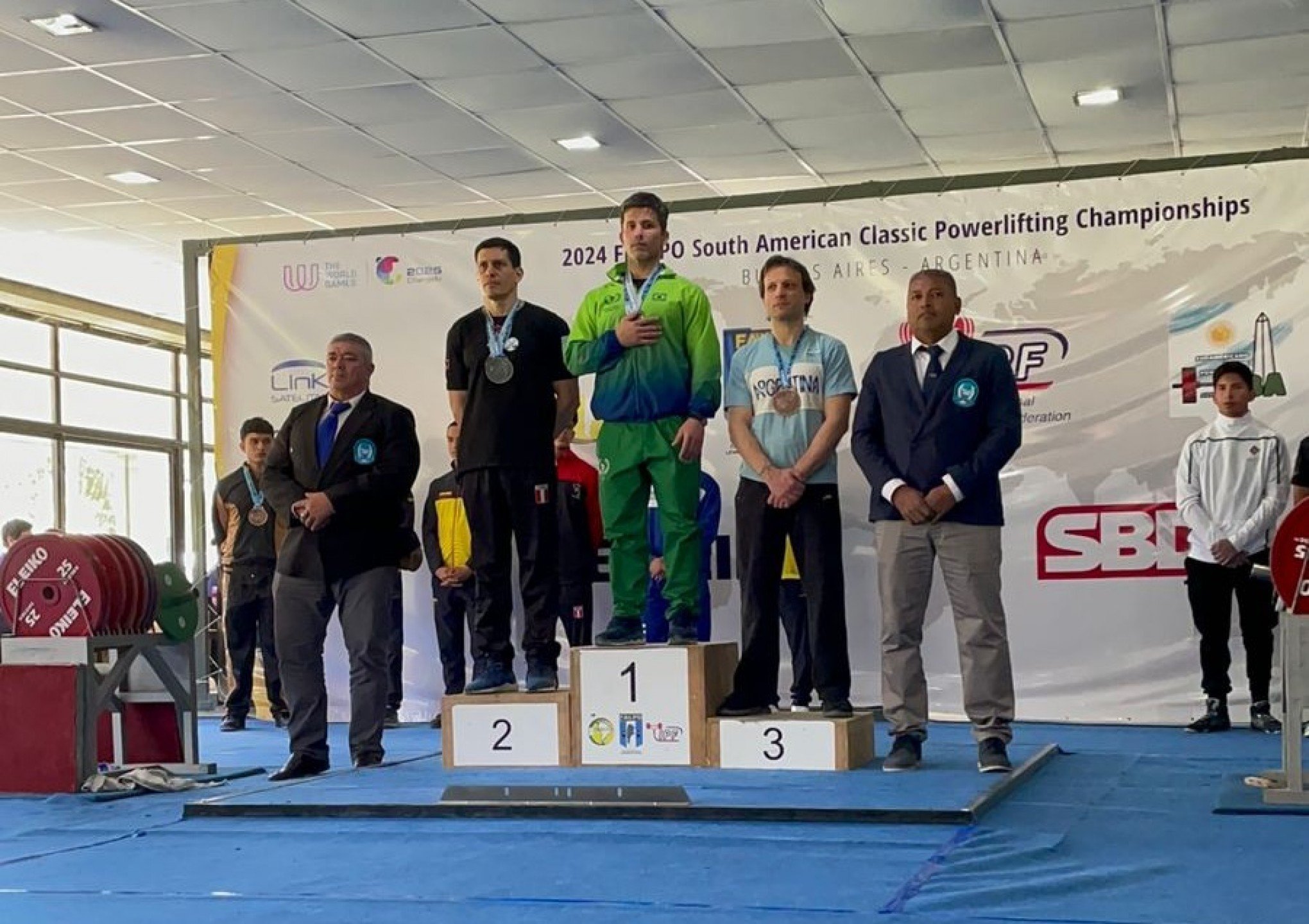 Atleta de São Leopoldo é campeão no Sul-Americano de Powerlifting