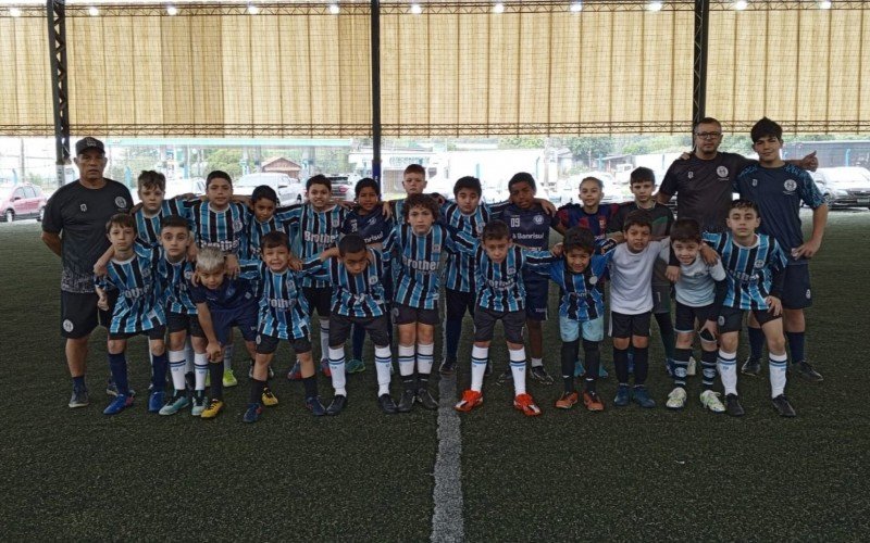 Times sub-9 e sub-11 do projeto Semeando Craques, de São Leopoldo, participarão da Grêmio Cup