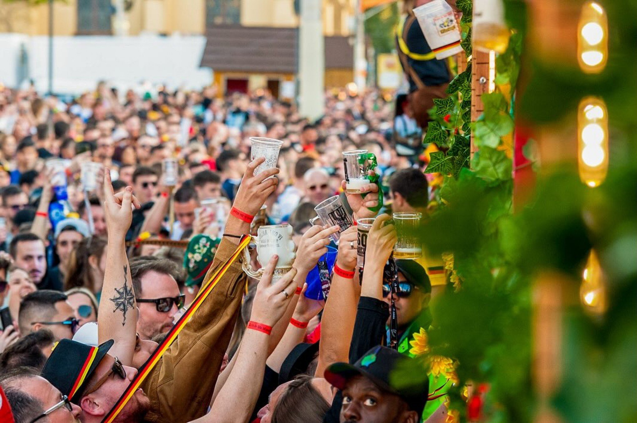 KERB: Desfile do Bierwagen terá mais de três horas de duração em Dois Irmãos; veja programação do fim de semana