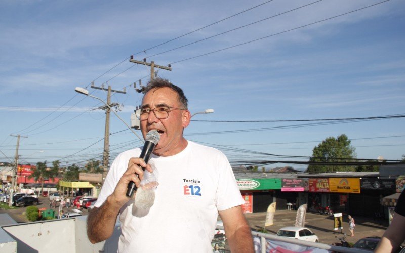 Tarcísio participou de carreatas | abc+