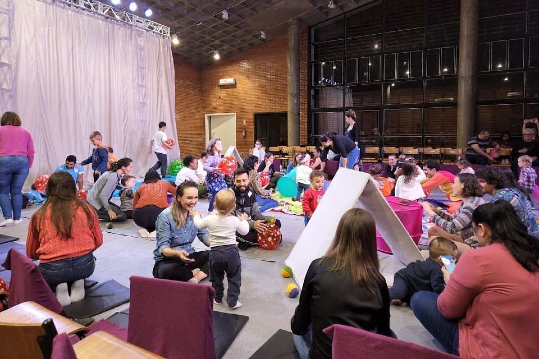 Censura? Companhia de Teatro alega questões políticas por cancelamento de apresentação na Feira do Livro