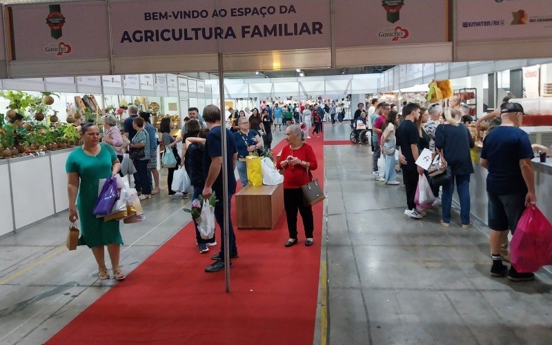 Quem estiver na Feira da Loucura por Sapatos também encontra estandes de agricultura familiar | abc+