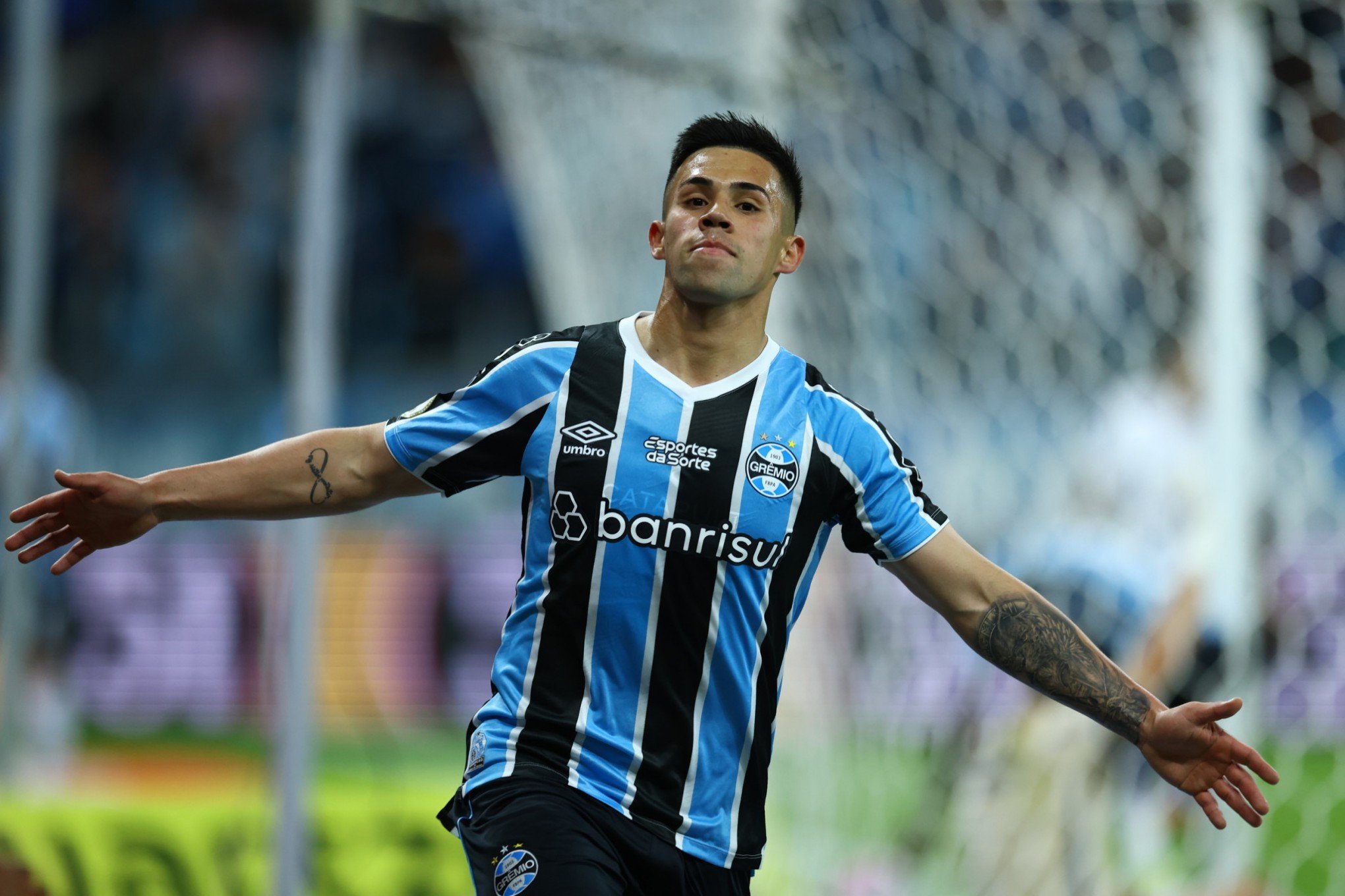 Grêmio vence o Fortaleza na Arena e se afasta do Z4