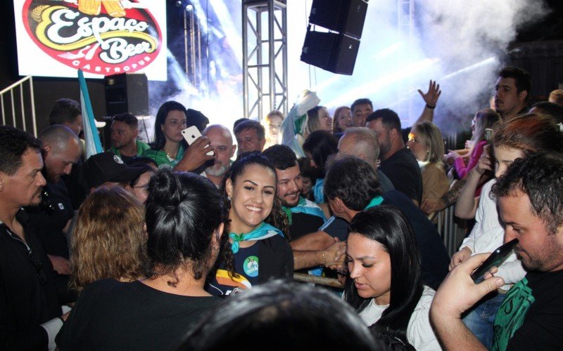 Festa do prefeito reeleito em Estância Velha, Diego Francisco (PSDB)