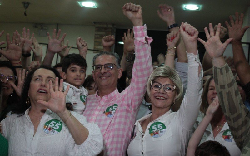 Chapa Jairo Jorge e Maria Eunice comemora resultado do 1º turno