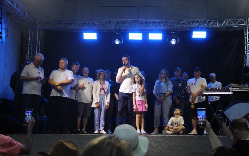 Festa do prefeito reeleito em Dois Irmãos, Jerri Meneghetti (PP)