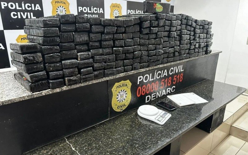 Droga escondida embaixo de banco de carro faz Polícia descobrir depósito de maconha no Vale do Sinos | abc+