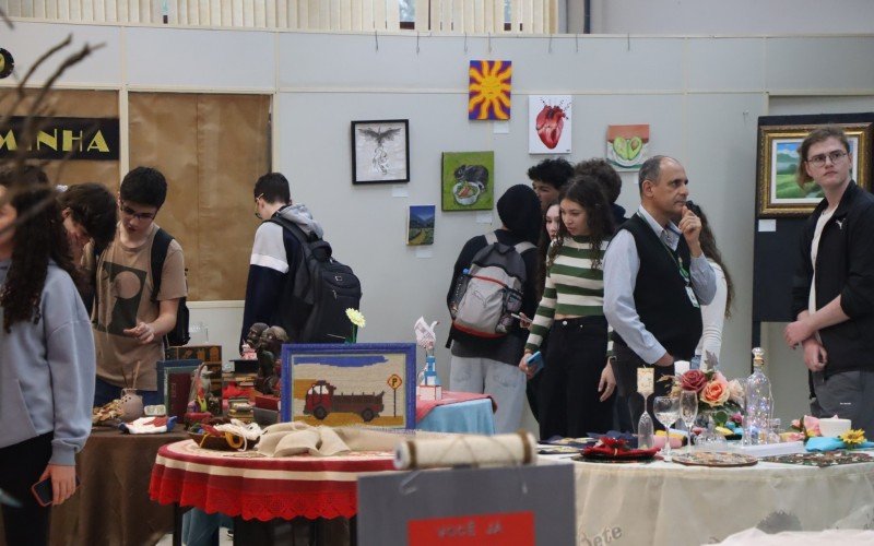 "Caleidoscópio das Artes ocorre na biblioteca da Fundação Liberato